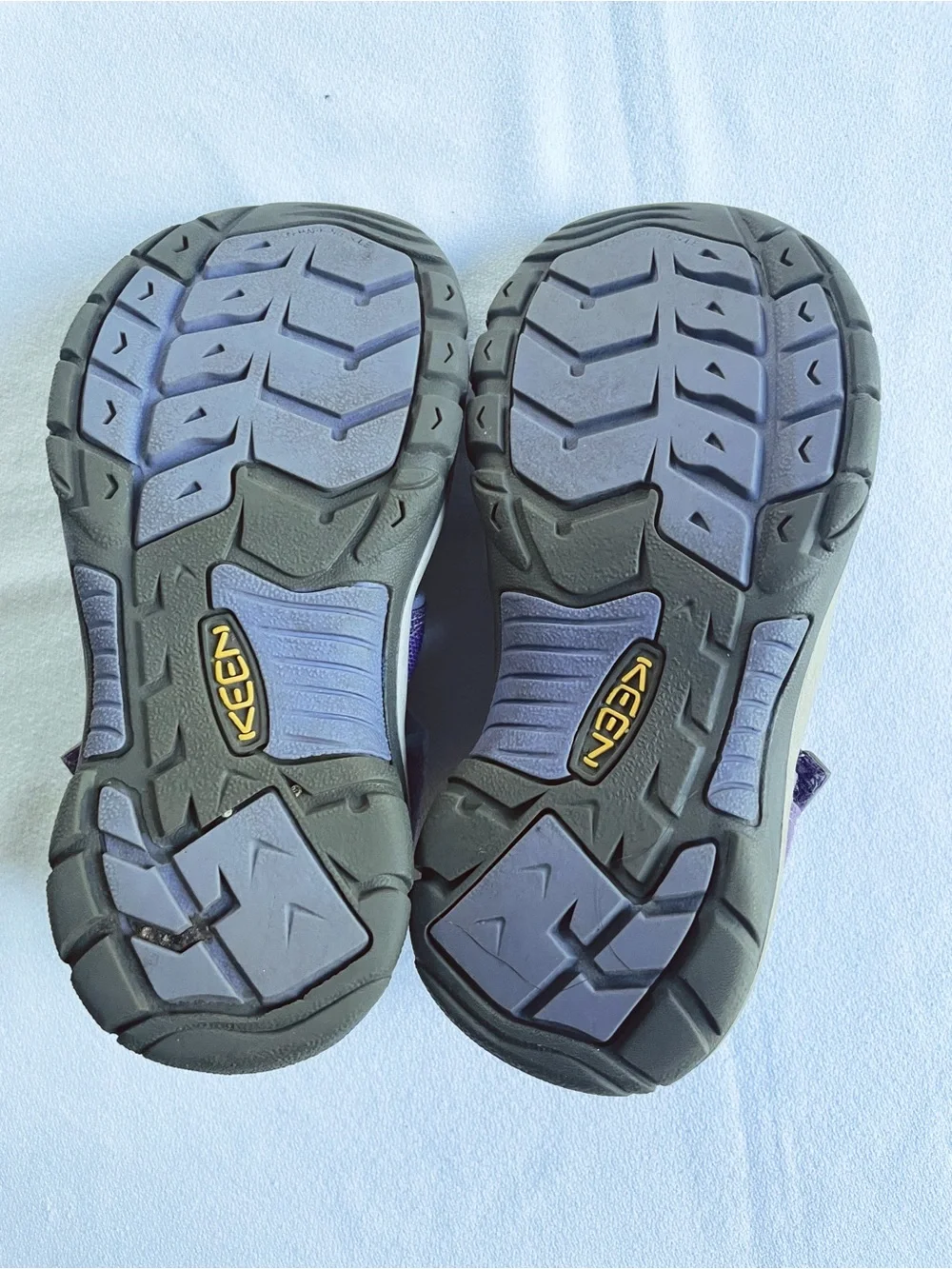 KEEN Newport H2 Waterproof Hiking Sandals Purple Kids Size 1 Shoe Hiking Outdoor